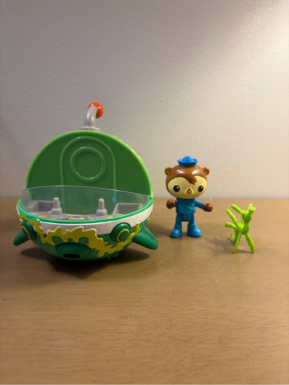Fisher-Price Octonauts Talking Kelp Camouflage Gup-E toy (Full Set)